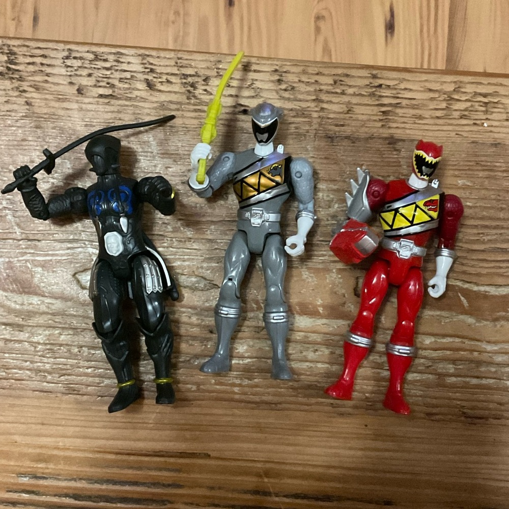Power Rangers Figures Set of 3